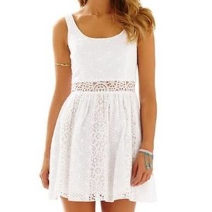Lilly Pulitzer Rosemary White Eyelet Lace Mini Peekaboo Waist Sleeveless Sz 2